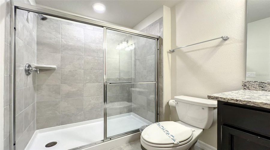 DAVENPORT, Florida 33897, 5 Bedrooms Bedrooms, ,4 BathroomsBathrooms,Residential,For Sale,JASMINE,0,MFRO6258498