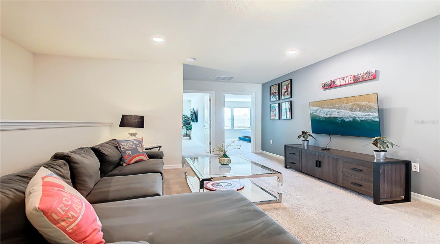 DAVENPORT, Florida 33897, 5 Bedrooms Bedrooms, ,4 BathroomsBathrooms,Residential,For Sale,JETTY,0,MFRO6281358