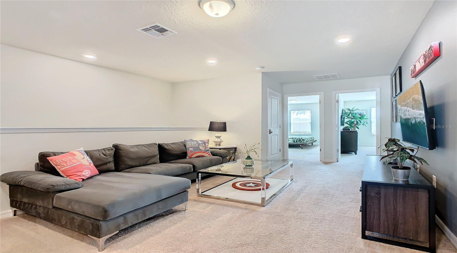 DAVENPORT, Florida 33897, 5 Bedrooms Bedrooms, ,4 BathroomsBathrooms,Residential,For Sale,JETTY,0,MFRO6281358