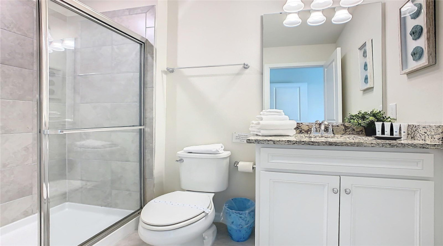 DAVENPORT, Florida 33897, 5 Bedrooms Bedrooms, ,4 BathroomsBathrooms,Residential,For Sale,JETTY,0,MFRO6281358