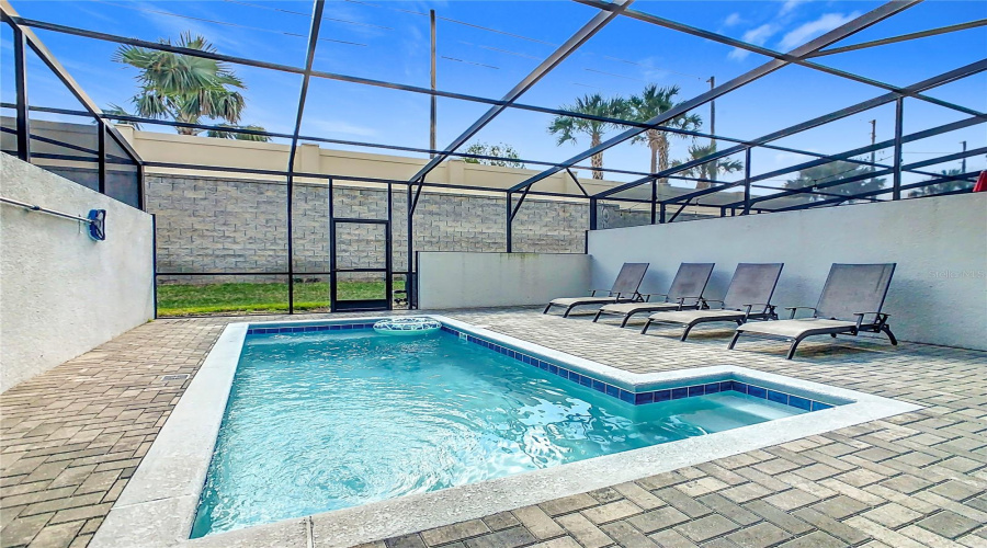 DAVENPORT, Florida 33897, 5 Bedrooms Bedrooms, ,4 BathroomsBathrooms,Residential,For Sale,JETTY,0,MFRO6281358