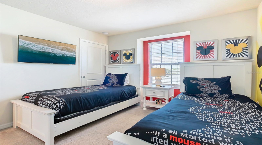 DAVENPORT, Florida 33897, 5 Bedrooms Bedrooms, ,4 BathroomsBathrooms,Residential,For Sale,JETTY,0,MFRO6281358
