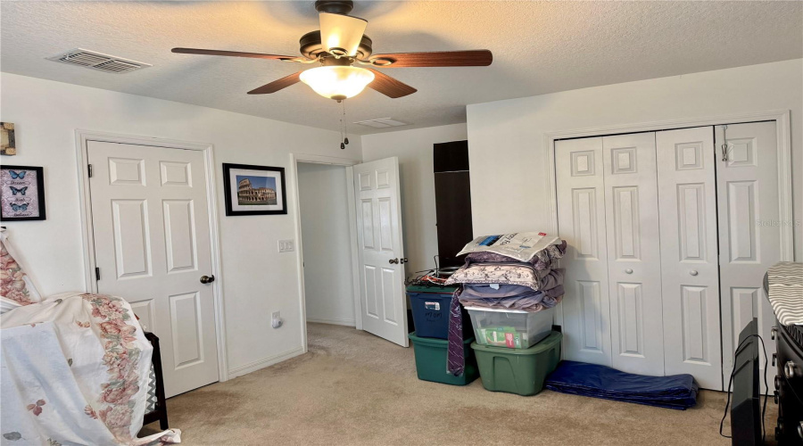 DAVENPORT, Florida 33837, 4 Bedrooms Bedrooms, ,3 BathroomsBathrooms,Residential,For Sale,CAMBRIA GROVE,0,MFRL4954752