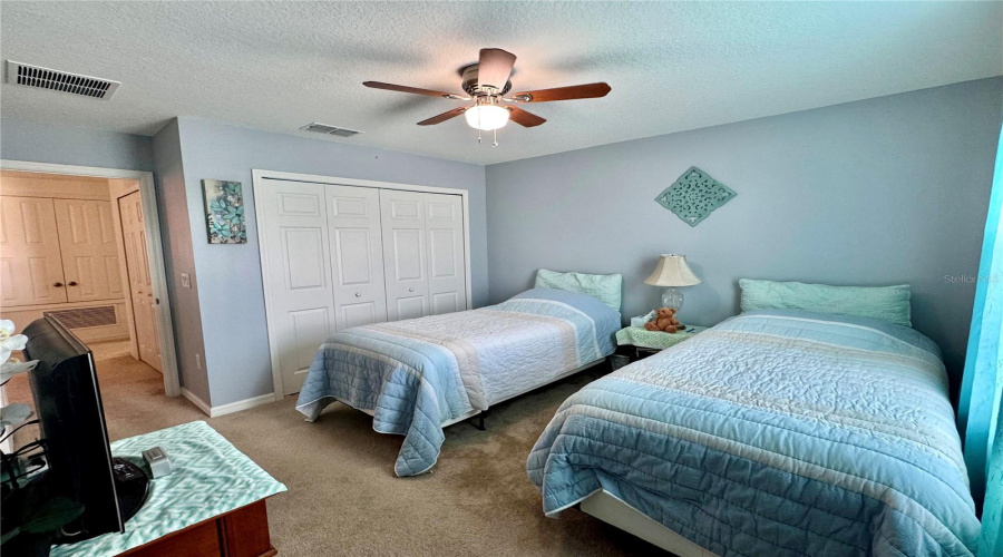 DAVENPORT, Florida 33837, 4 Bedrooms Bedrooms, ,3 BathroomsBathrooms,Residential,For Sale,CAMBRIA GROVE,0,MFRL4954752
