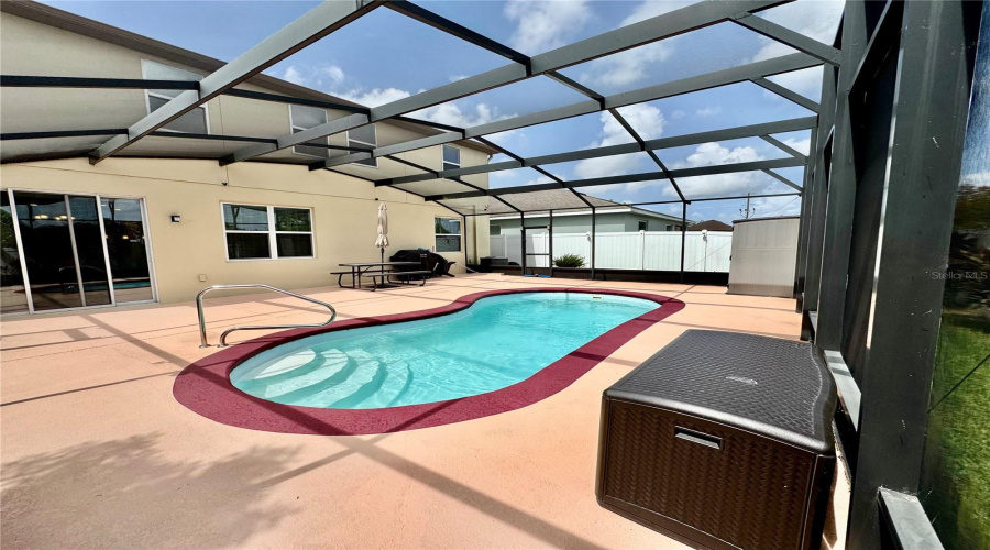 DAVENPORT, Florida 33837, 4 Bedrooms Bedrooms, ,3 BathroomsBathrooms,Residential,For Sale,CAMBRIA GROVE,0,MFRL4954752