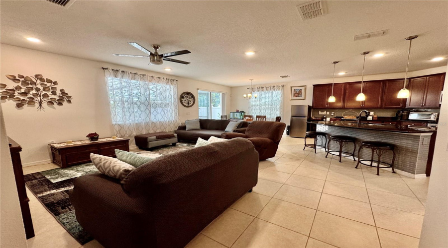 DAVENPORT, Florida 33837, 4 Bedrooms Bedrooms, ,3 BathroomsBathrooms,Residential,For Sale,CAMBRIA GROVE,0,MFRL4954752