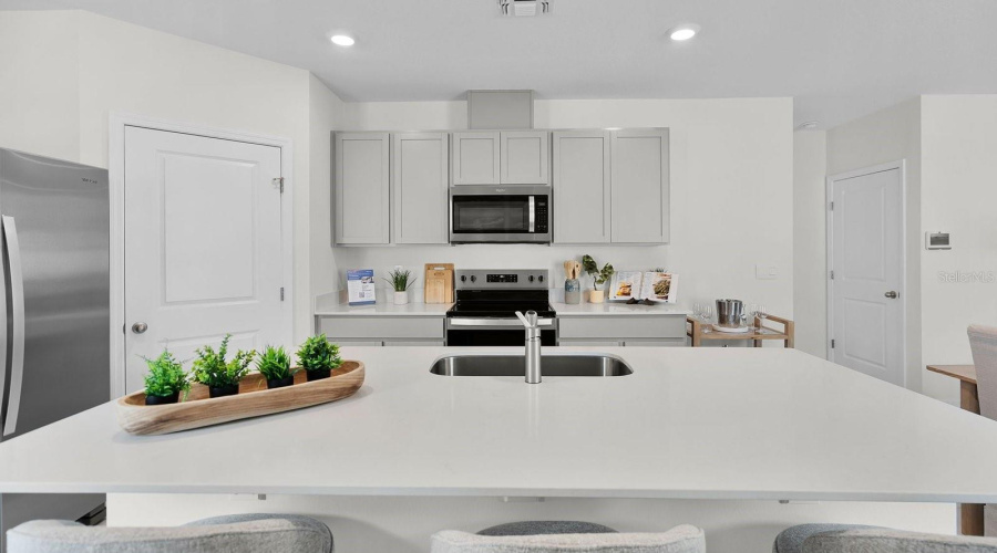 DAVENPORT, Florida 33837, 4 Bedrooms Bedrooms, ,2 BathroomsBathrooms,Residential,For Sale,MONTEREY BAY,0,MFRO6330624