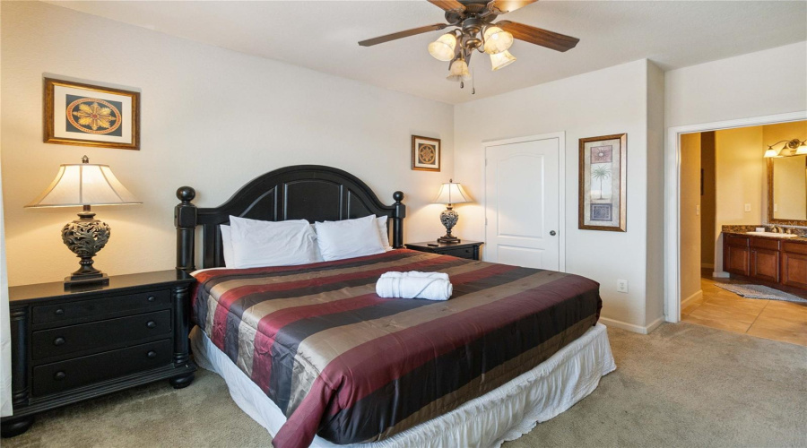 DAVENPORT, Florida 33897, 3 Bedrooms Bedrooms, ,3 BathroomsBathrooms,Residential,For Sale,CHARO,0,MFRS5131615