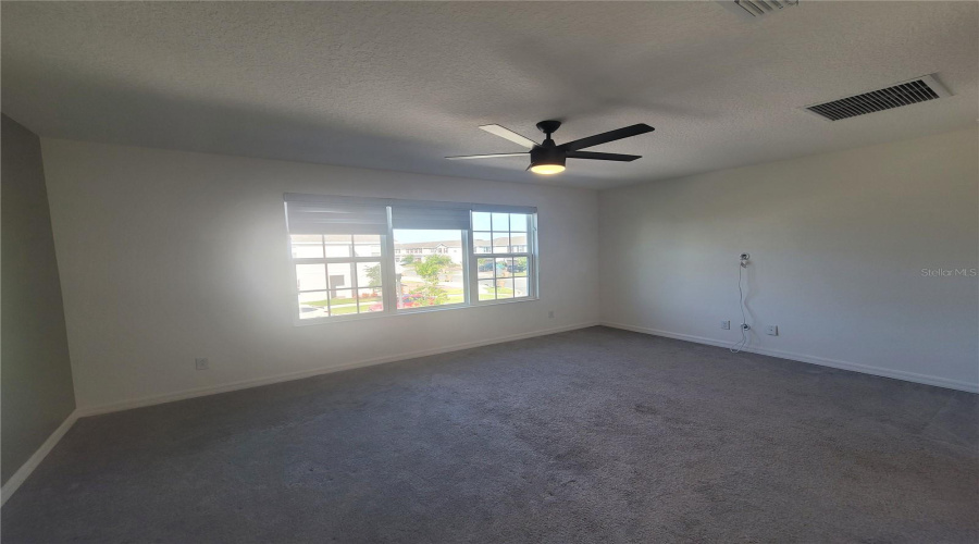 KISSIMMEE, Florida 34746, 4 Bedrooms Bedrooms, ,2 BathroomsBathrooms,Residential,For Sale,CONIFER CONE,0,MFRS5131596