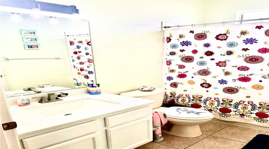 KISSIMMEE, Florida 34746, 3 Bedrooms Bedrooms, ,2 BathroomsBathrooms,Residential,For Sale,THE OAKS,0,MFRS5131600