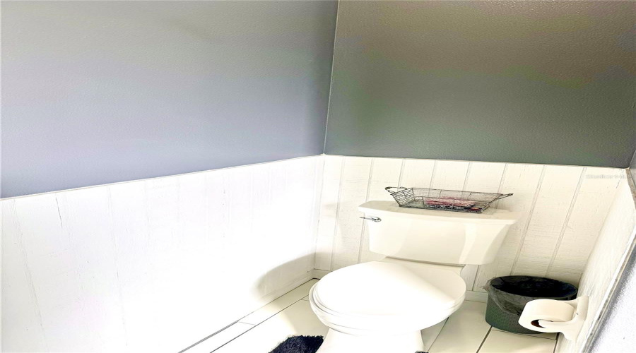 KISSIMMEE, Florida 34746, 3 Bedrooms Bedrooms, ,2 BathroomsBathrooms,Residential,For Sale,THE OAKS,0,MFRS5131600