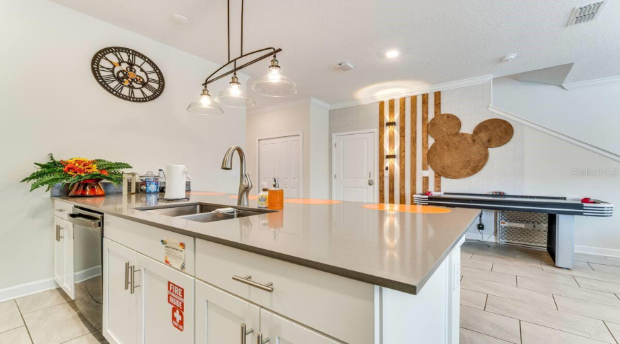 KISSIMMEE, Florida 34746, 5 Bedrooms Bedrooms, ,4 BathroomsBathrooms,Residential,For Sale,SIMILE,0,MFRO6330348