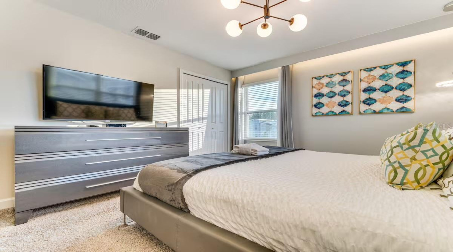KISSIMMEE, Florida 34746, 5 Bedrooms Bedrooms, ,4 BathroomsBathrooms,Residential,For Sale,SIMILE,0,MFRO6330348
