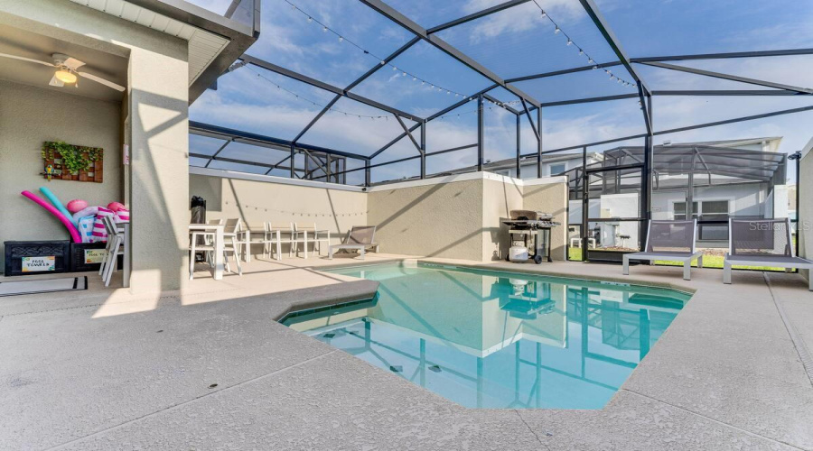 KISSIMMEE, Florida 34746, 5 Bedrooms Bedrooms, ,4 BathroomsBathrooms,Residential,For Sale,SIMILE,0,MFRO6330348