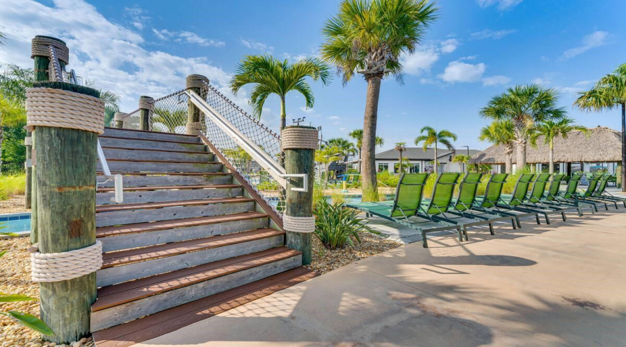 KISSIMMEE, Florida 34746, 5 Bedrooms Bedrooms, ,4 BathroomsBathrooms,Residential,For Sale,SIMILE,0,MFRO6330348