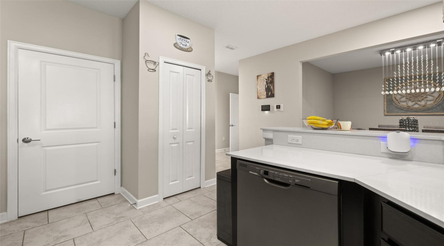 DAVENPORT, Florida 33896, 2 Bedrooms Bedrooms, ,2 BathroomsBathrooms,Residential,For Sale,BLACKWOLF RUN,0,MFRO6325481
