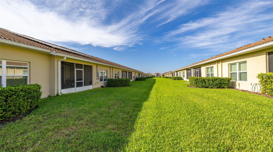 DAVENPORT, Florida 33896, 2 Bedrooms Bedrooms, ,2 BathroomsBathrooms,Residential,For Sale,BLACKWOLF RUN,0,MFRO6325481