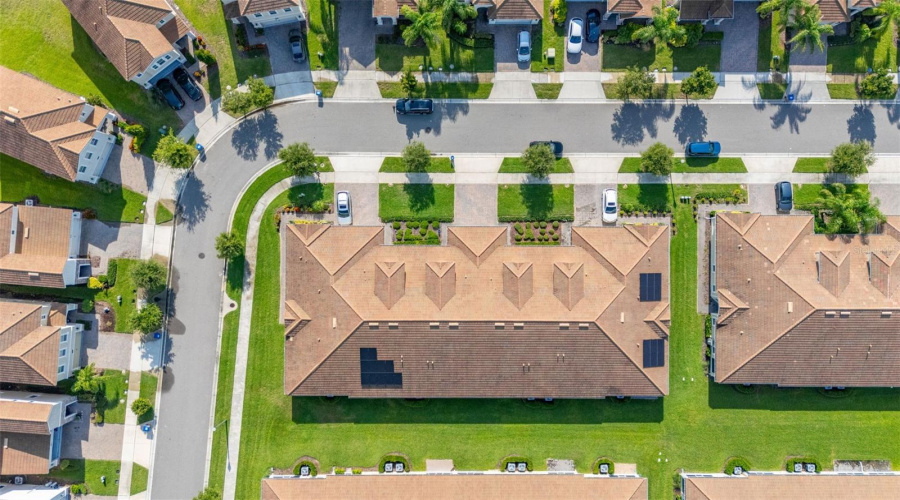 DAVENPORT, Florida 33896, 2 Bedrooms Bedrooms, ,2 BathroomsBathrooms,Residential,For Sale,BLACKWOLF RUN,0,MFRO6325481