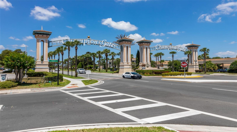 DAVENPORT, Florida 33896, 2 Bedrooms Bedrooms, ,2 BathroomsBathrooms,Residential,For Sale,BLACKWOLF RUN,0,MFRO6325481
