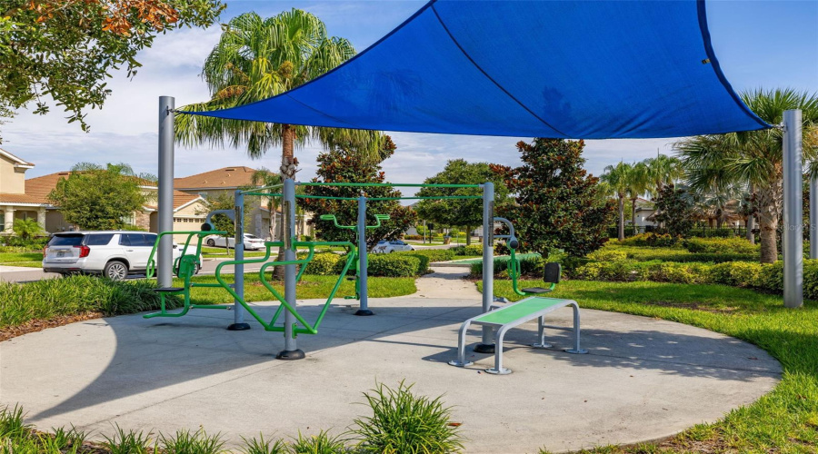 DAVENPORT, Florida 33896, 2 Bedrooms Bedrooms, ,2 BathroomsBathrooms,Residential,For Sale,BLACKWOLF RUN,0,MFRO6325481