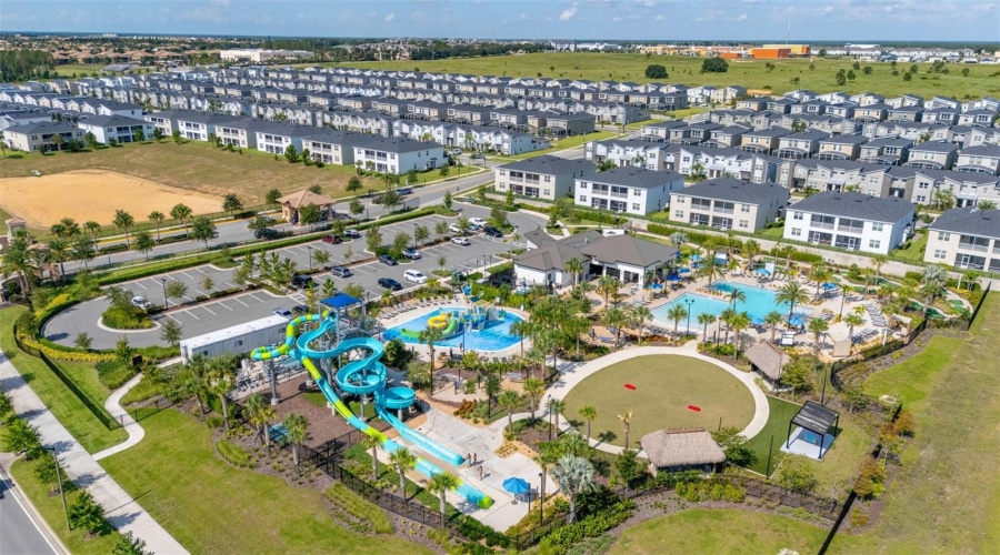 DAVENPORT, Florida 33896, 2 Bedrooms Bedrooms, ,2 BathroomsBathrooms,Residential,For Sale,BLACKWOLF RUN,0,MFRO6325481