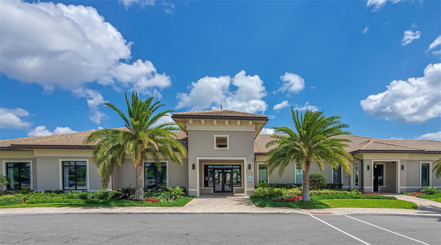DAVENPORT, Florida 33896, 2 Bedrooms Bedrooms, ,2 BathroomsBathrooms,Residential,For Sale,BLACKWOLF RUN,0,MFRO6325481