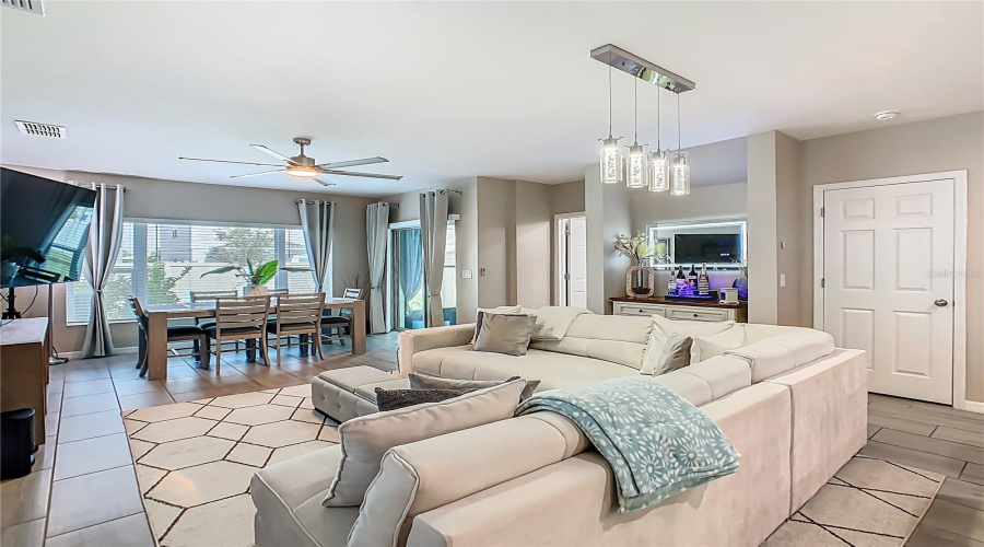 KISSIMMEE, Florida 34746, 3 Bedrooms Bedrooms, ,2 BathroomsBathrooms,Residential,For Sale,WISPY CYPRESS,0,MFRS5131531
