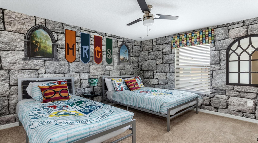 KISSIMMEE, Florida 34747, 7 Bedrooms Bedrooms, ,5 BathroomsBathrooms,Residential,For Sale,QIN,0,MFRO6325462
