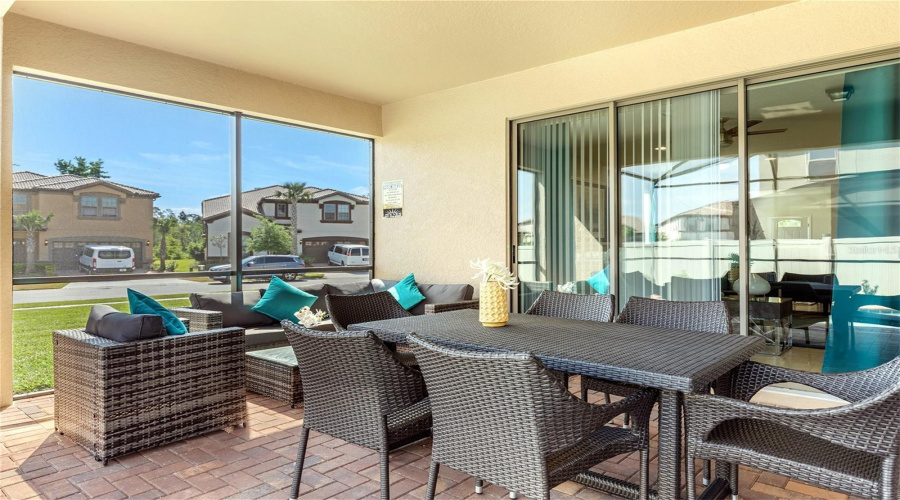 KISSIMMEE, Florida 34747, 7 Bedrooms Bedrooms, ,5 BathroomsBathrooms,Residential,For Sale,QIN,0,MFRO6325462