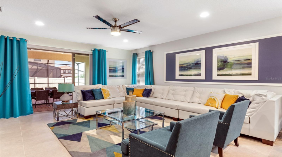 KISSIMMEE, Florida 34747, 7 Bedrooms Bedrooms, ,5 BathroomsBathrooms,Residential,For Sale,QIN,0,MFRO6325462