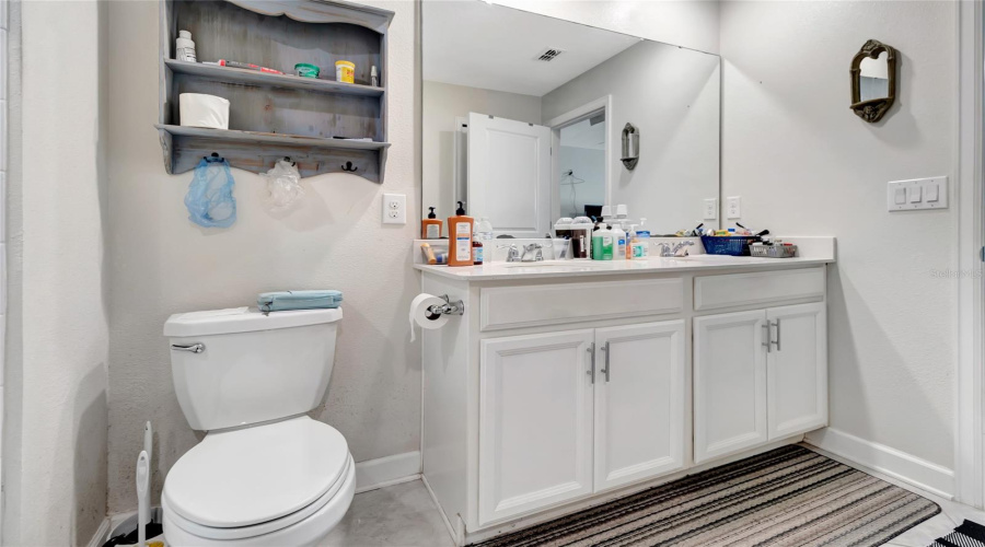 DAVENPORT, Florida 33837, 3 Bedrooms Bedrooms, ,2 BathroomsBathrooms,Residential,For Sale,TAFT,0,MFRG5100087