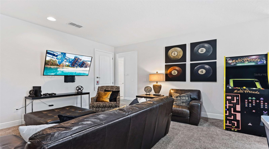 KISSIMMEE, Florida 34747, 9 Bedrooms Bedrooms, ,8 BathroomsBathrooms,Residential,For Sale,CLAWSON,0,MFRO6330593