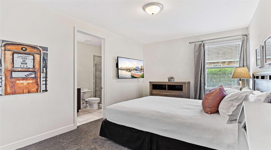 KISSIMMEE, Florida 34747, 9 Bedrooms Bedrooms, ,8 BathroomsBathrooms,Residential,For Sale,CLAWSON,0,MFRO6330593