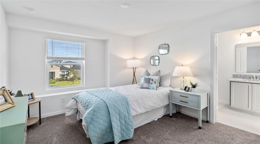 DAVENPORT, Florida 33896, 3 Bedrooms Bedrooms, ,2 BathroomsBathrooms,Residential,For Sale,NORLEY,0,MFRO6330092