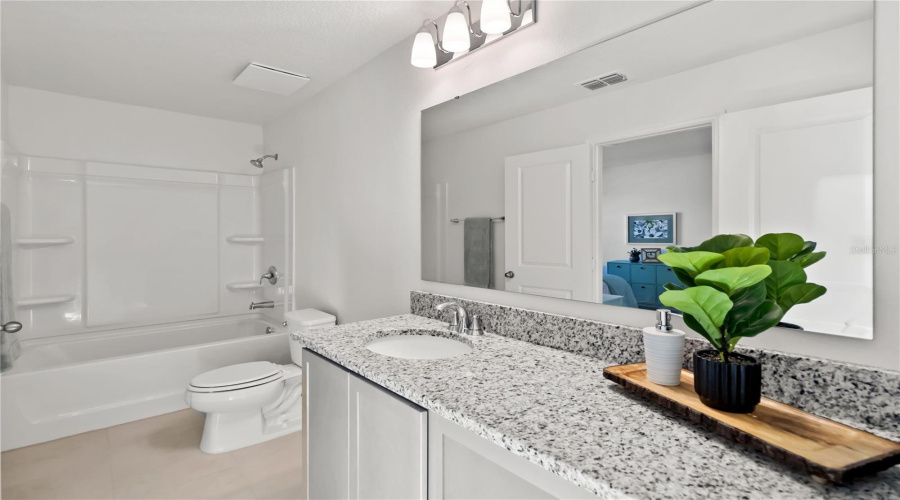 DAVENPORT, Florida 33896, 3 Bedrooms Bedrooms, ,2 BathroomsBathrooms,Residential,For Sale,NORLEY,0,MFRO6330092