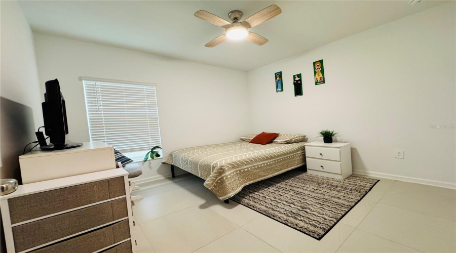 KISSIMMEE, Florida 34746, 3 Bedrooms Bedrooms, ,2 BathroomsBathrooms,Residential,For Sale,TWISTED TWIG,0,MFRO6322472