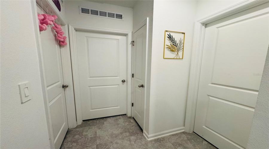 KISSIMMEE, Florida 34746, 3 Bedrooms Bedrooms, ,2 BathroomsBathrooms,Residential,For Sale,TWISTED TWIG,0,MFRO6322472