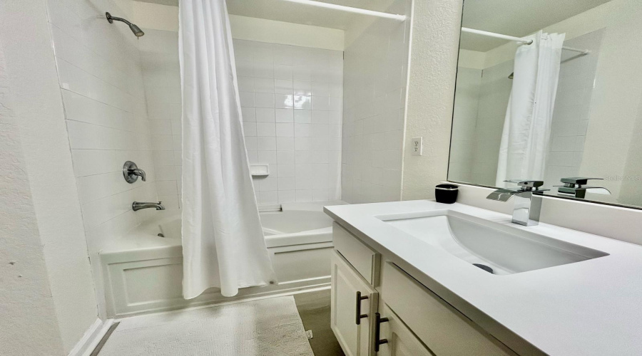 KISSIMMEE, Florida 34747, 3 Bedrooms Bedrooms, ,3 BathroomsBathrooms,Residential,For Sale,OTTERSPOOL ST,0,MFRS5121115