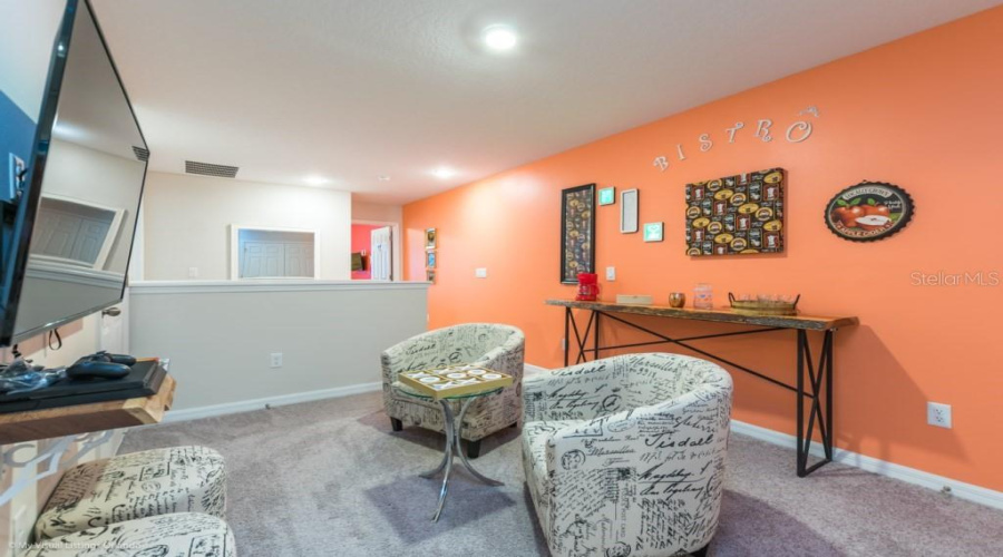 KISSIMMEE, Florida 34747, 5 Bedrooms Bedrooms, ,4 BathroomsBathrooms,Residential,For Sale,CAREY PALM,0,MFRO6330330
