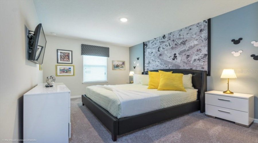 KISSIMMEE, Florida 34747, 5 Bedrooms Bedrooms, ,4 BathroomsBathrooms,Residential,For Sale,CAREY PALM,0,MFRO6330330
