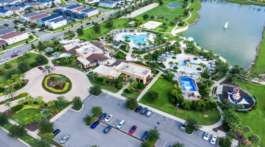 KISSIMMEE, Florida 34747, 5 Bedrooms Bedrooms, ,4 BathroomsBathrooms,Residential,For Sale,CAREY PALM,0,MFRO6330330