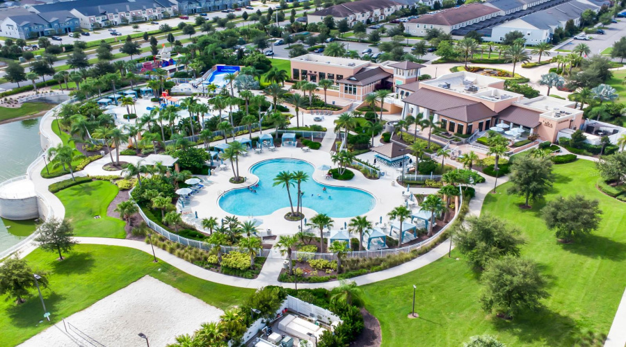 KISSIMMEE, Florida 34747, 5 Bedrooms Bedrooms, ,4 BathroomsBathrooms,Residential,For Sale,CAREY PALM,0,MFRO6330330