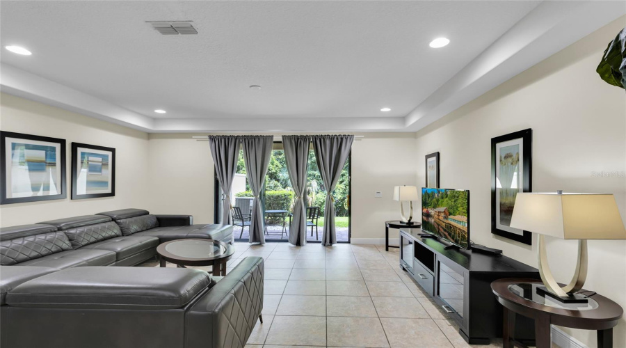 DAVENPORT, Florida 33896, 3 Bedrooms Bedrooms, ,2 BathroomsBathrooms,Residential,For Sale,ROSEVILLE,0,MFRS5131620