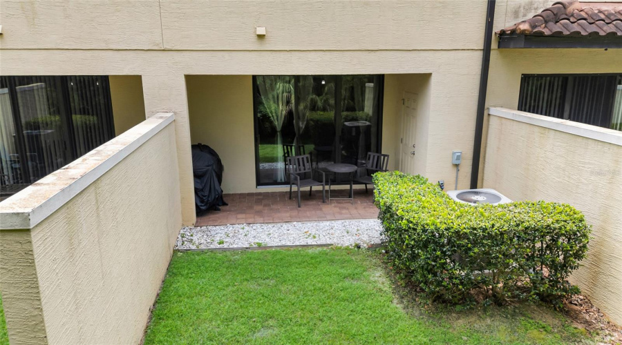 DAVENPORT, Florida 33896, 3 Bedrooms Bedrooms, ,2 BathroomsBathrooms,Residential,For Sale,ROSEVILLE,0,MFRS5131620