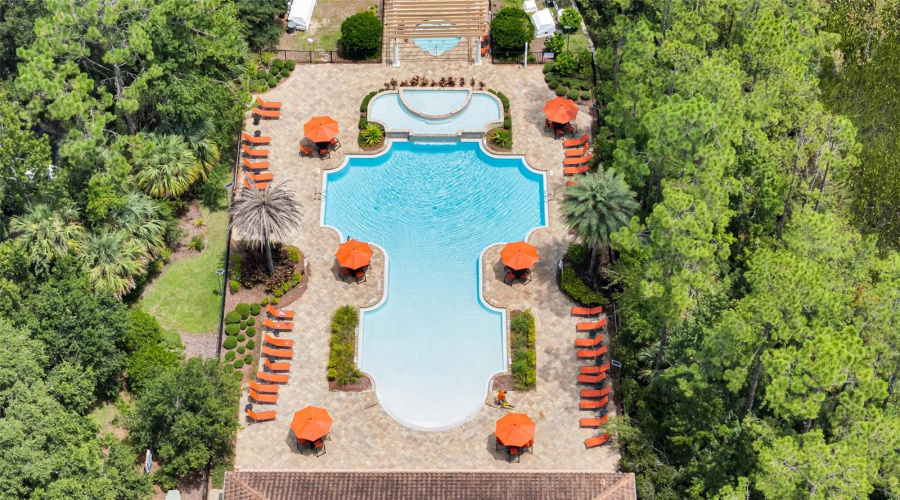 Pool/Clubhouse