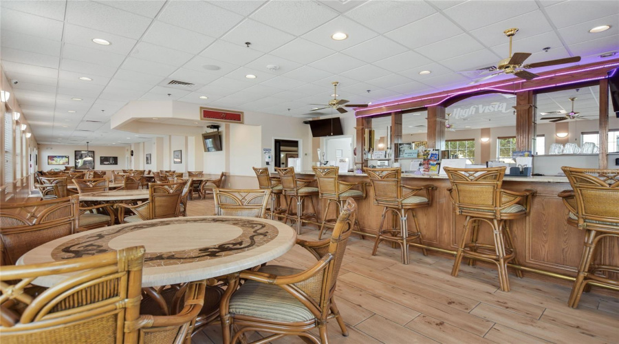 Restaurant/Pub