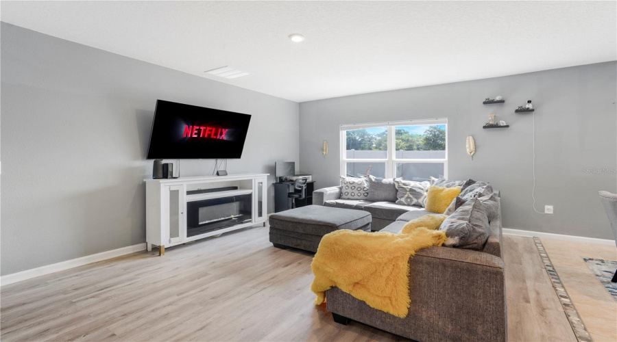 DAVENPORT, Florida 33837, 4 Bedrooms Bedrooms, ,2 BathroomsBathrooms,Residential,For Sale,FIDDLEWOOD,0,MFRO6330923