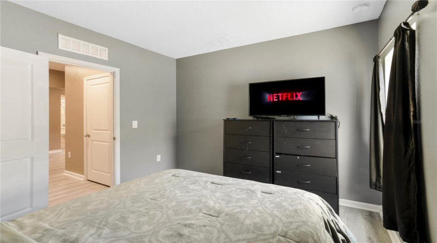 DAVENPORT, Florida 33837, 4 Bedrooms Bedrooms, ,2 BathroomsBathrooms,Residential,For Sale,FIDDLEWOOD,0,MFRO6330923