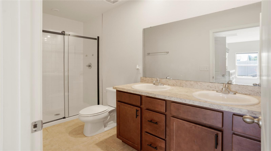 DAVENPORT, Florida 33837, 4 Bedrooms Bedrooms, ,2 BathroomsBathrooms,Residential,For Sale,FIDDLEWOOD,0,MFRO6330923