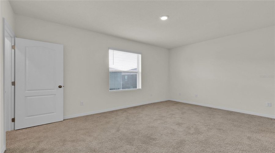 DAVENPORT, Florida 33837, 3 Bedrooms Bedrooms, ,2 BathroomsBathrooms,Residential,For Sale,YELLOW FINCH,0,MFRO6331111